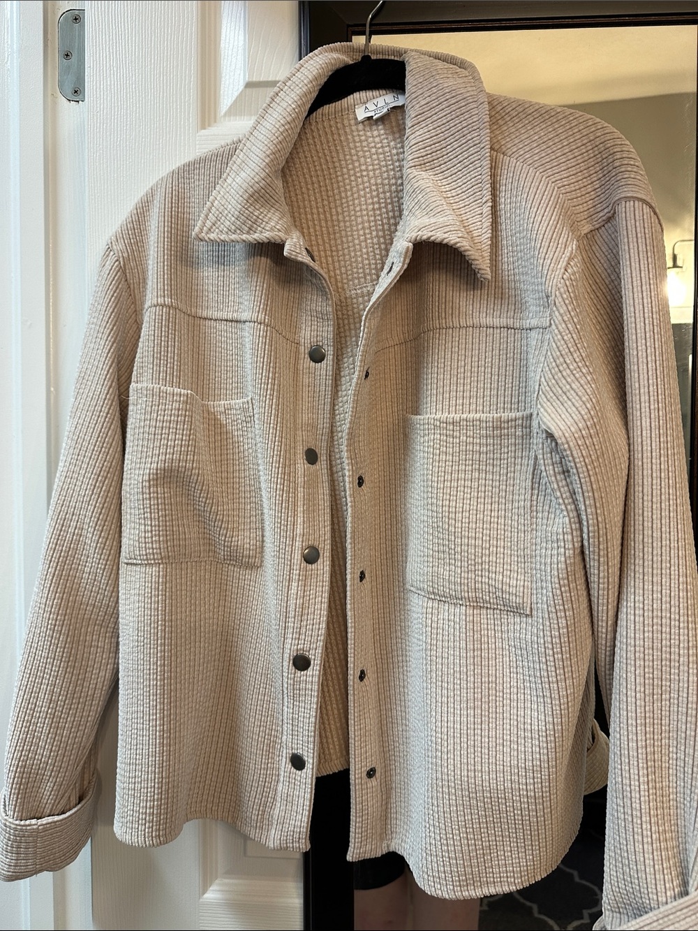 Women's Beige Waffle Knit Shacket - Neutral Snap Button-Front Jacket